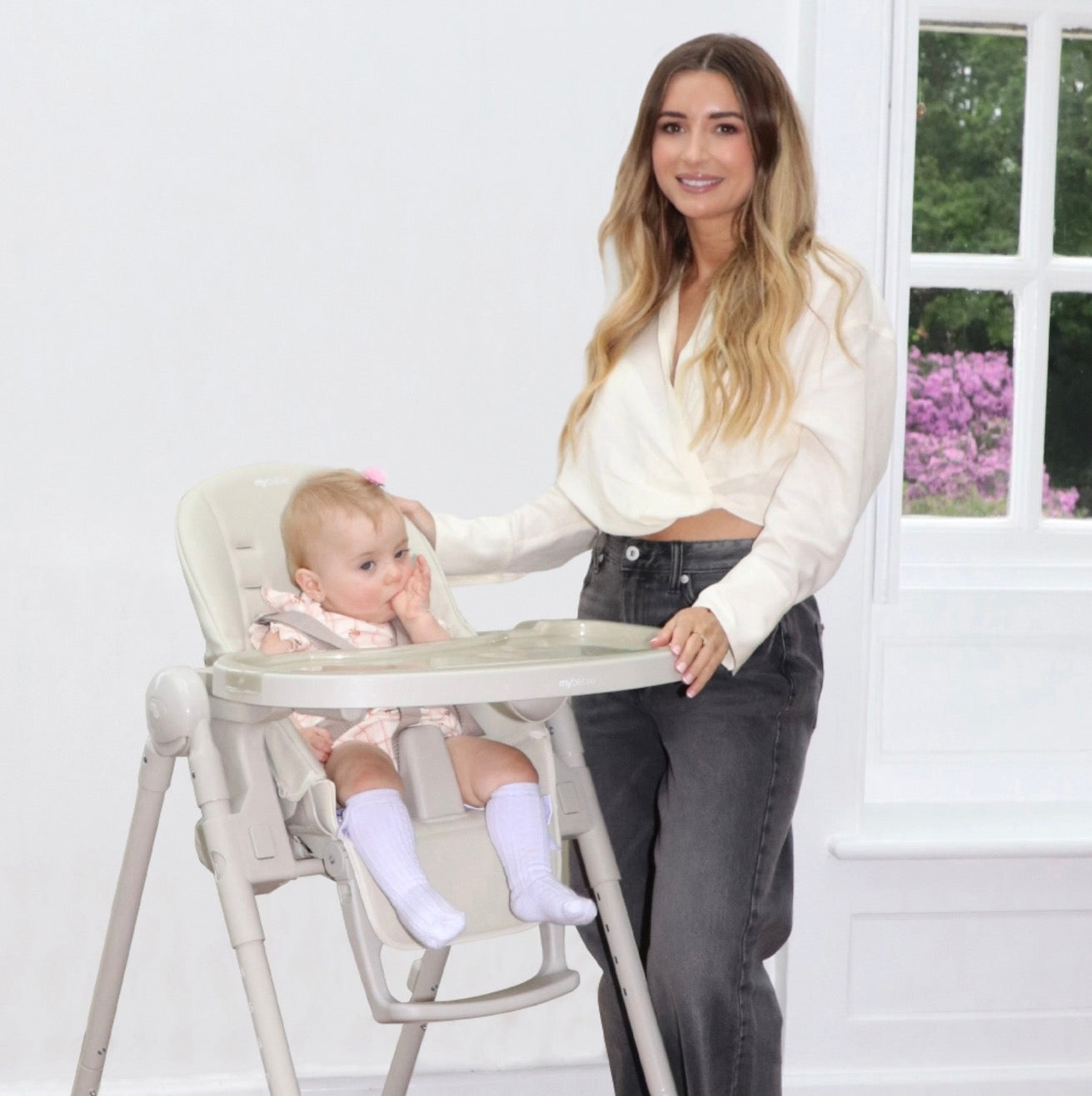 My Babiie Luxe Highchair - Oatmeal (MBHC9OM)